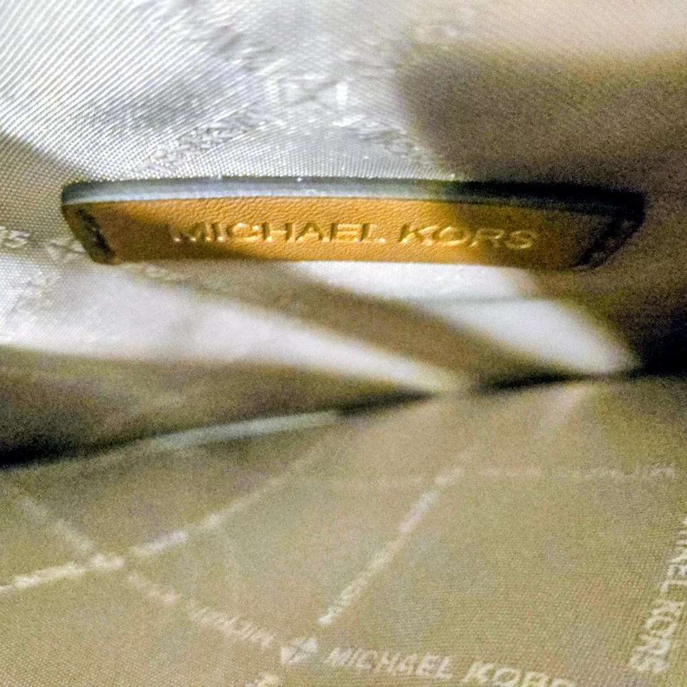 New! Michael Kors Emilia Medium Logo Tote Bag - Brown/Acorn" 358 - Picture 7 of 15